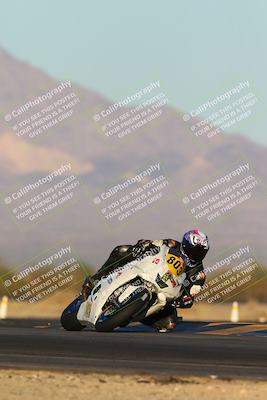 media/Dec-07-2024-CVMA (Sat) [[21c5f1ef85]]/Race 13-Amateur Supersport Middleweight/